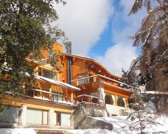 Ruca Kuyen Golf & Resort - Villa La Angostura - Edificio