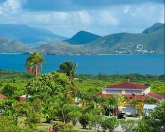 Mount Nevis Hotel - Newcastle - Vista del exterior