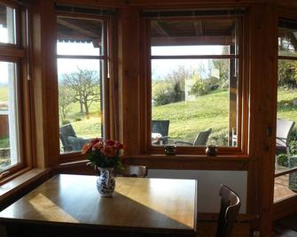 Ferienwohnung Naturhaus, 50qm - Allensbach - Ruokailuhuone