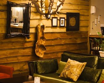 Sostrene Storaas - Kongsberg - Lounge