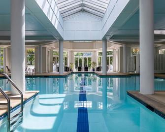 Marriott's Surf Watch, A Marriott Vacation Club Resort - Hilton Head Island - Piscina