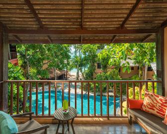Buri Rasa Village Phangan - Ko Pha Ngan - Balcón