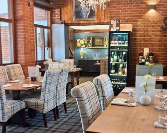 Three Kings - ברי סנט אדמונדס - מסעדה