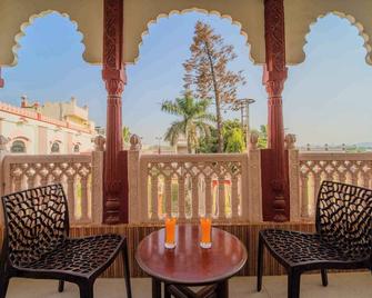The Royal Paradise Resort & Salt Yard - Ajmer - Balkon