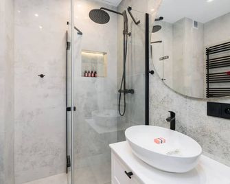 アパートメント ニエジアコウスキエゴ バイ レンターズ - ポズナン