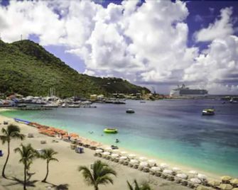 Horizon View Beach Hotel - Philipsburg - Strand