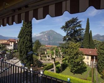 Hotel Beretta - Varenna - Balkon