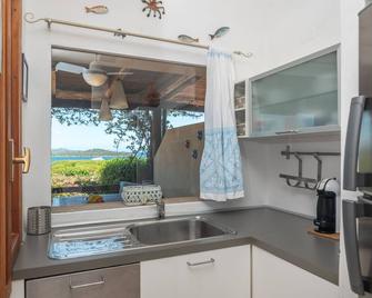 Sardinia Paradise House - Happy Rentals - Marina di portisco - Cocina