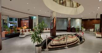 Signature Hotel Apartments and Spa - Dubai - Lobby