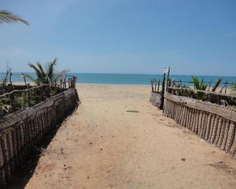 Star Rest Beach Hotel - Arugam