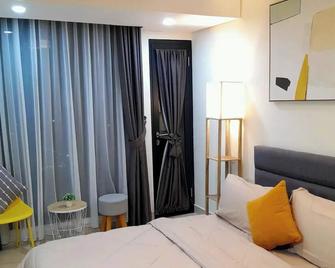 Cozy Studio apartment in awesome Riau Islands with WiFi and Netflix - Batam - Bedroom