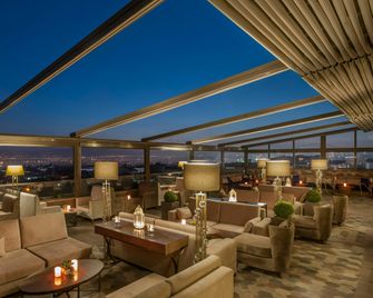 DoubleTree by Hilton Elazig - Elazığ - Lounge
