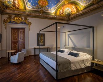Hotel Bosone Palace - Gubbio - Bedroom