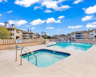 Pinehurst Hideaway - Little River - Pool