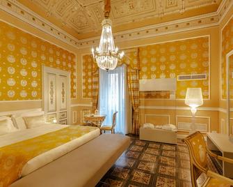 Palazzo Marletta Luxury House Hotel - Catania - Slaapkamer