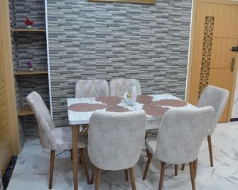 Appartement de standing familiale à Agadir - Agadir - Dining room