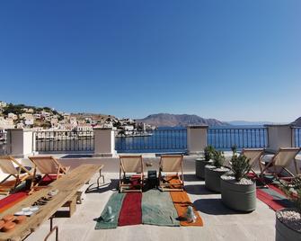 1900 Hotel - Ano Symi - Balkon