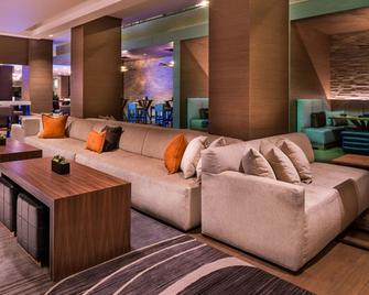 Marriott Melville Long Island - Melville - Lounge