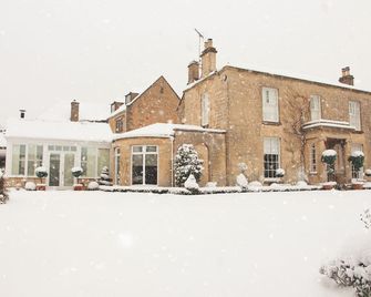 Croft House Guest Suite - Stroud - Building