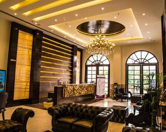 Regenta Central - Amritsar - Amritsar - Front desk