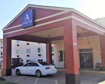 Quality Inn Ponca City - Ponca City - Budova