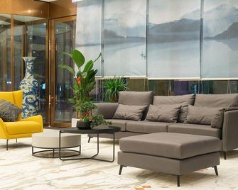 Echarm Plus Hotel (Nanning Railway Station Chaoyang Square) - Nanning - Lounge