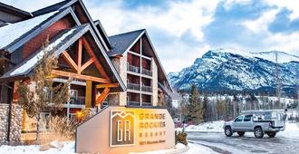 Grande Rockies Resort-Bellstar Hotels & Resorts - Canmore - Toà nhà
