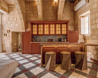 تالبوت هاوس باي تالبوت آند بون - Luqa - مطبخ