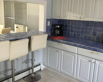 Ocean Front in Bradley Beach Close to Asbury, Ocean Grove,Avon - Bradley Beach - Кухня