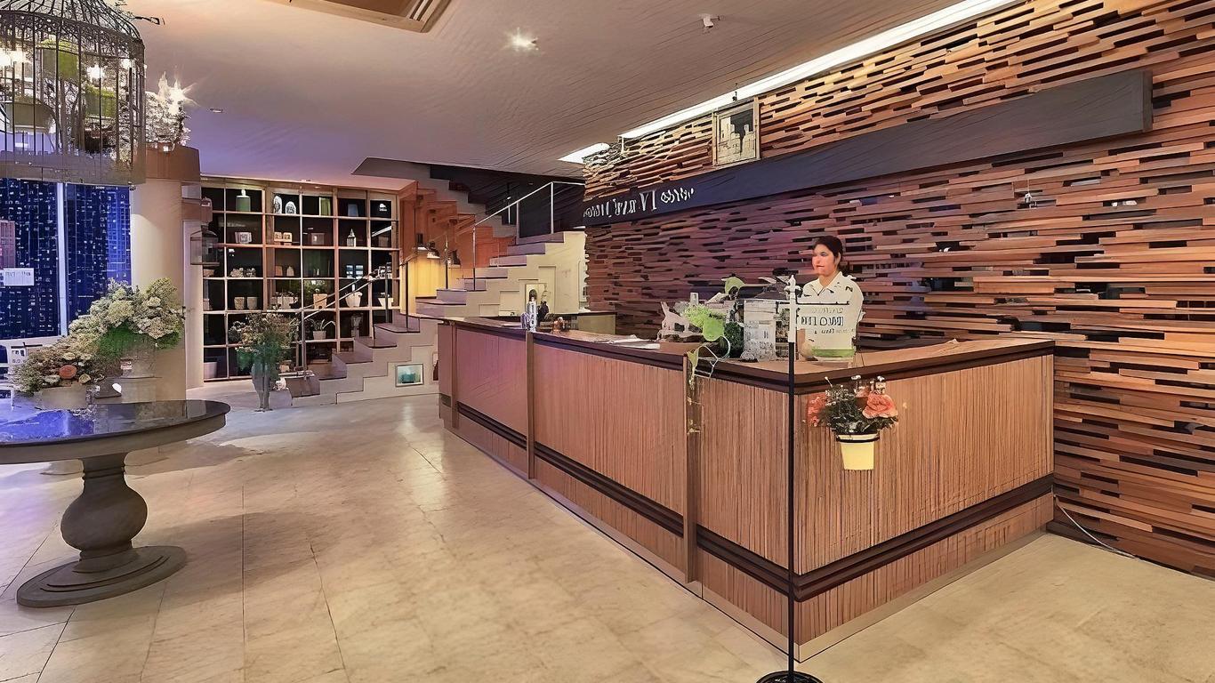 Caza V1 Serviced Apartment