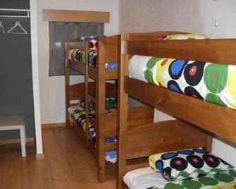 Green Wave Hostel - Figueira da Foz - Habitación