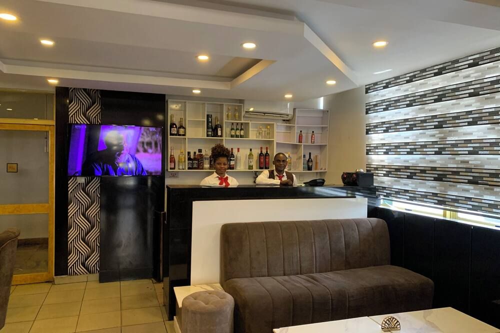 Presken Hotel Victoria Island, Bishop Oluwole thumbnail 2