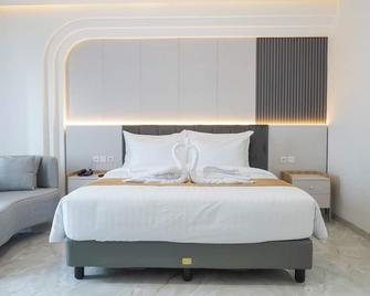 Toyo Hotel Purwokerto, Azana Hotels Collection - Banjarnegara - Habitación