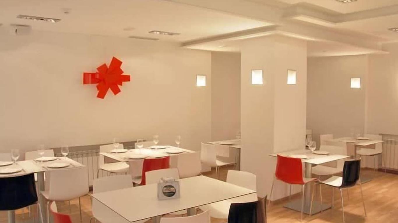 Hotel Trefacio