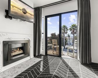 Masterpiece Hotel - Morro Bay - Balcón