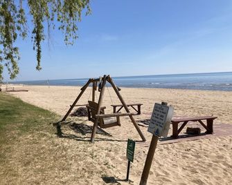 Lakeside condo - Oscoda - Strand