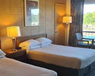 The Inn at Lock Seven - Thorold - Bedroom