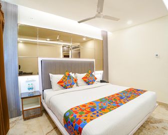 Oriva Grand & Resorts - Chennai - Bedroom
