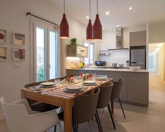 Holiday Home Rita by Interhome - Malgrat de Mar - Jadalnia