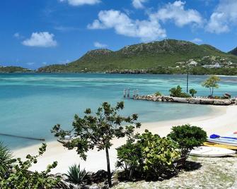 The Catamaran Hotel - English Harbour - Playa