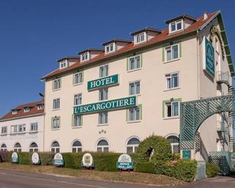 Logis Hotel L'escargotière Dijon Sud - Chenove - Chenôve - Будівля