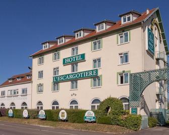 Logis Hotel L'escargotière Dijon Sud - Chenove - Chenôve - Gebouw
