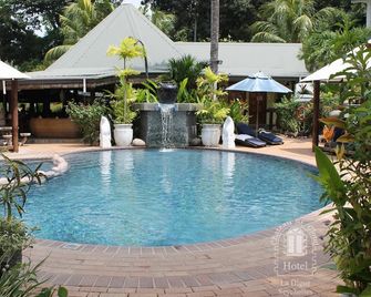 Hotel Chateau St Cloud - La Digue Island - Piscina