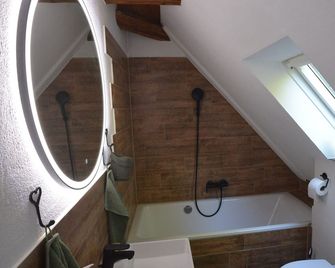Haus im Grünen - Schneverdingen - Bad