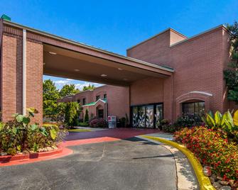 Sleep Inn near The Avenue - Peachtree City - Edificio