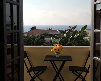 Guest House Capitan Libeccio - Tropea - Varanda