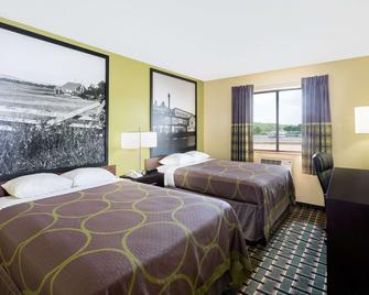 Super 8 by Wyndham Marietta - Marietta - Schlafzimmer