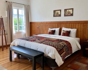Hostería Pionero - Torres del Paine - Bedroom