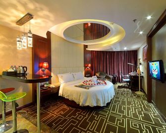 Jiahu International Hotel - Zhaoqing - Schlafzimmer
