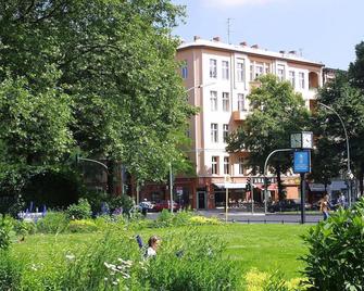Pension Peters - Berlin - Building